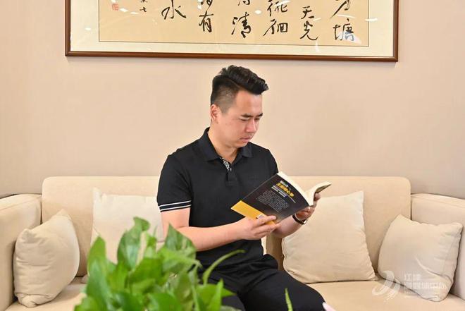 料烹百味 匠心熬就“味滋香”PG电子游戏麻将胡了一勺底(图4)