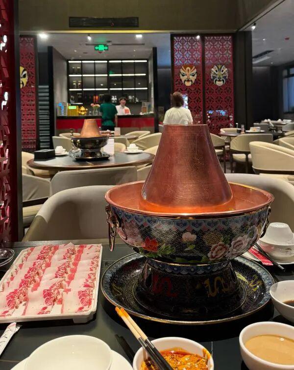 涮吗”?——“那是有钱人的吃法……”麻将胡了“羊肉不是一片儿、一片儿地(图5) 涮吗”?——“那是有钱人的吃法……”麻将胡了“羊肉不是一片儿、一片儿地(图5)